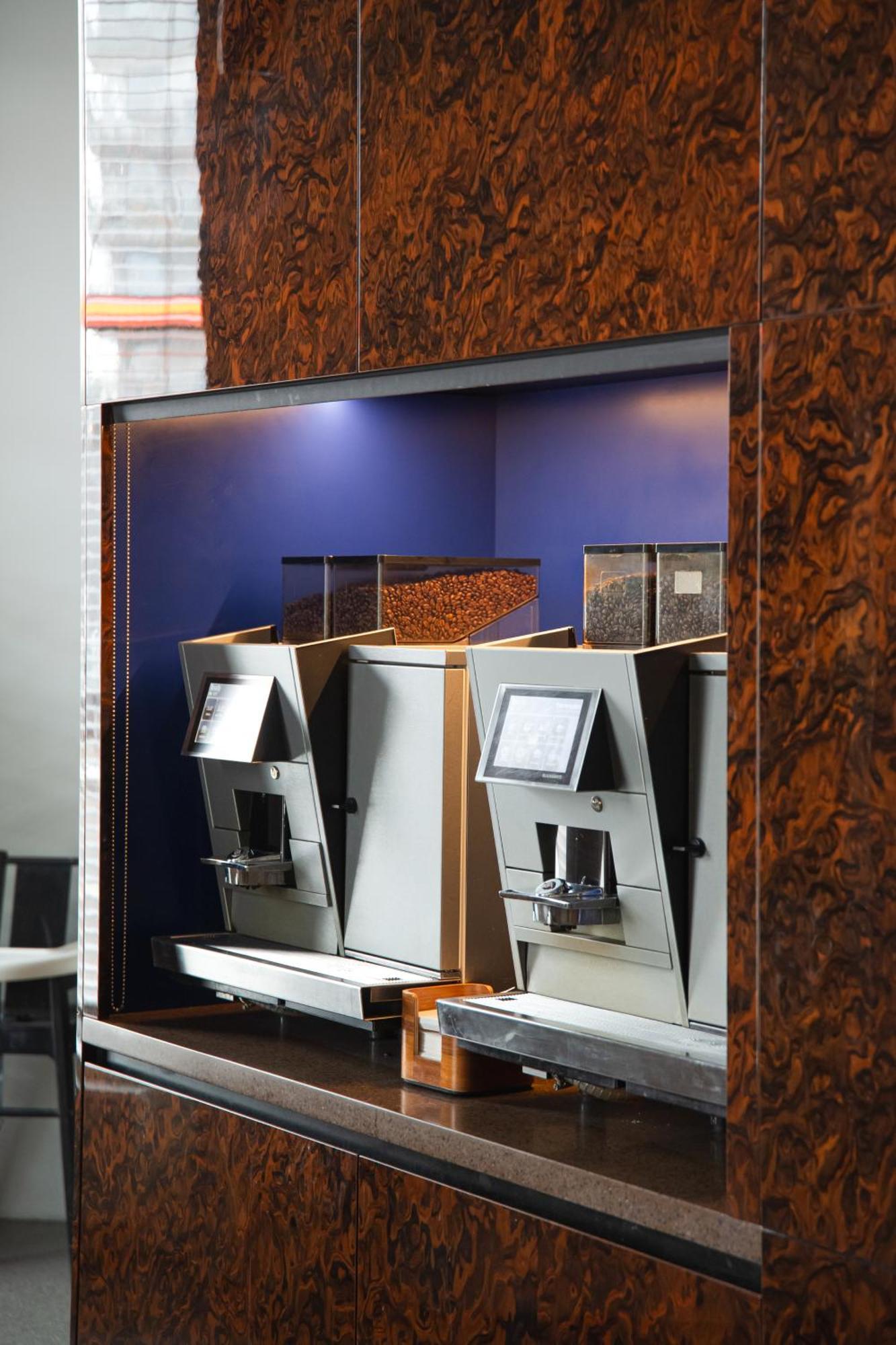 Hotell Corner 3*
