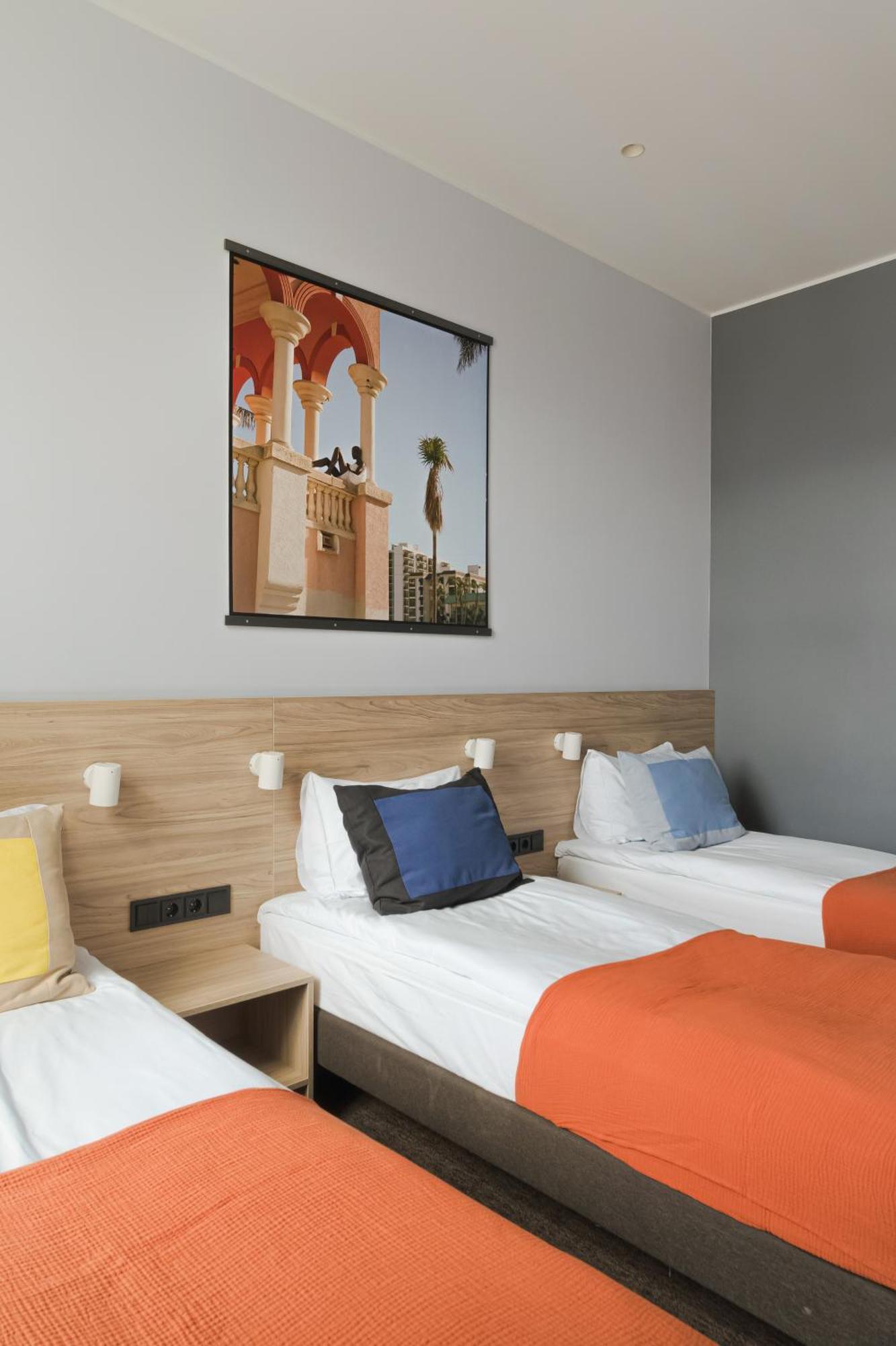 Hotell Corner VNO